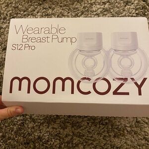 USED ONCE Mom cozy s12 pro wearable pump